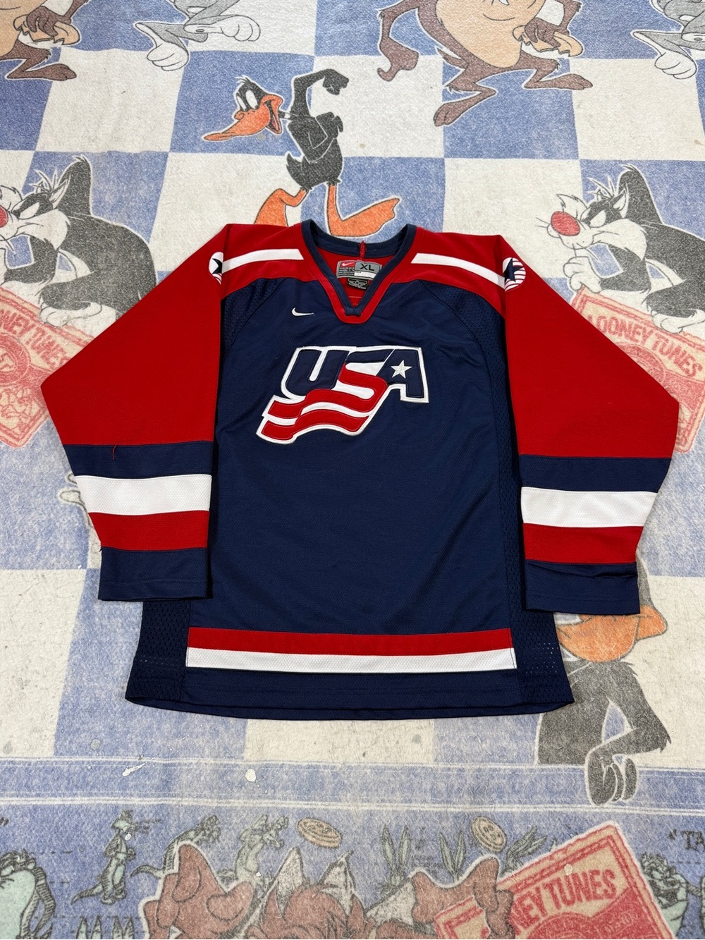 Vintage Nike USA hockey jersey